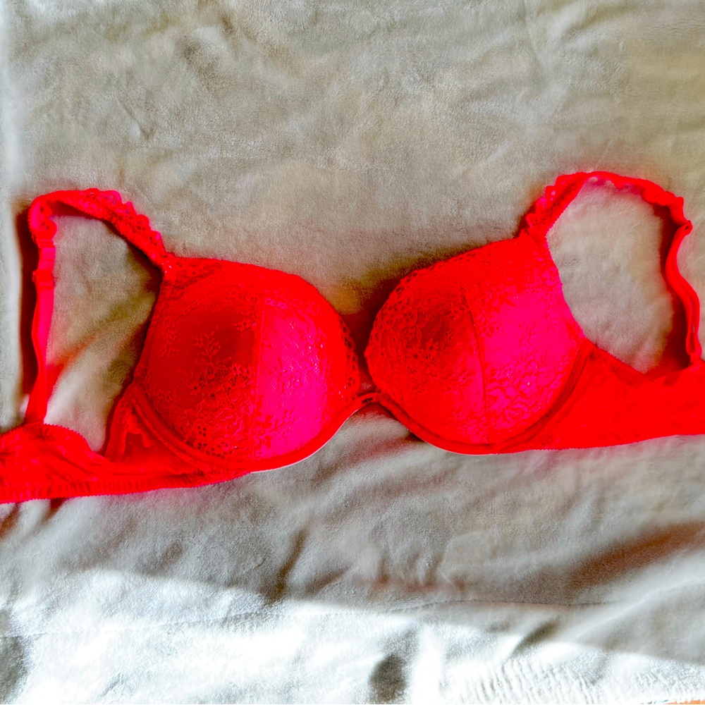 VS Very Sexy Pushup Bra